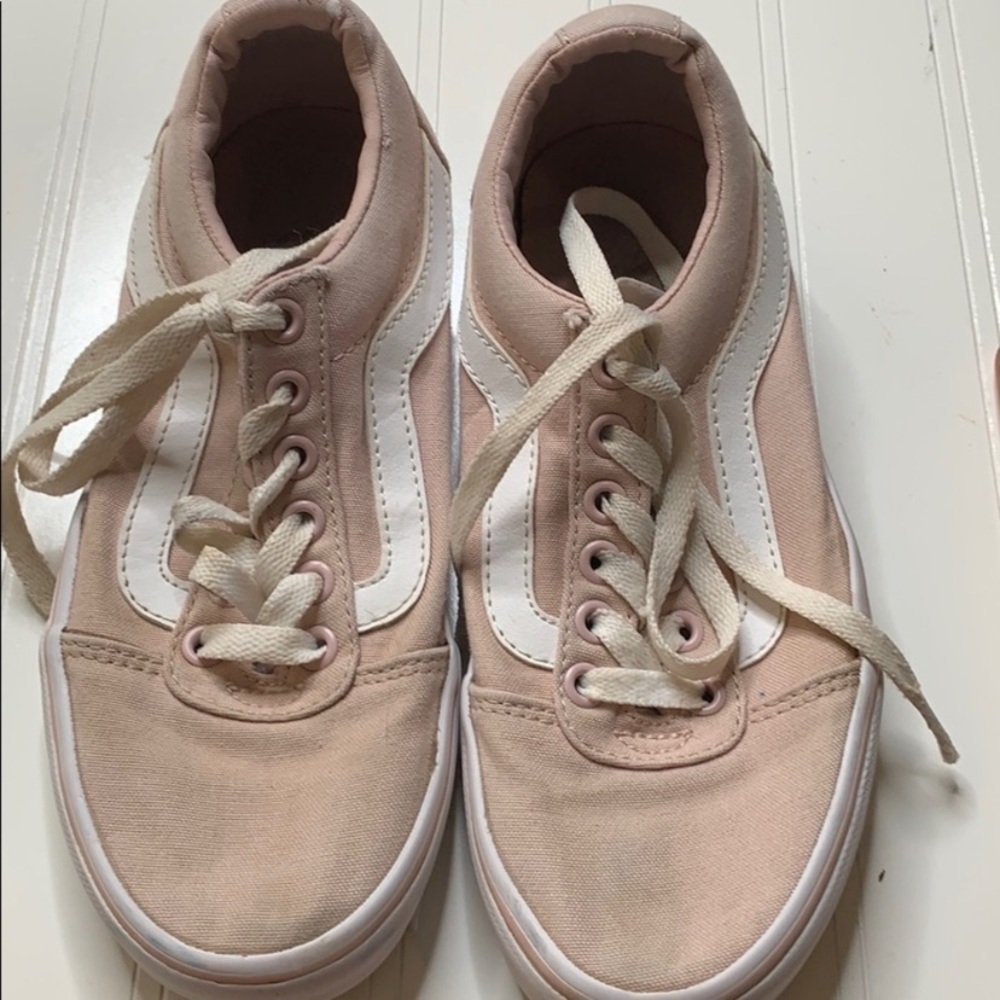Vans Light Pink Old Skool Sneakers - Sz 6